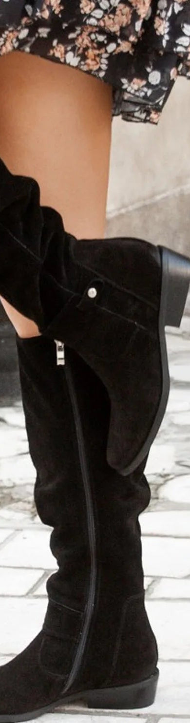 Winter Snow Boots: Roman Style