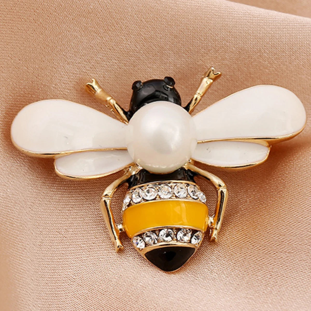 Pearl Bee Brooch Pin