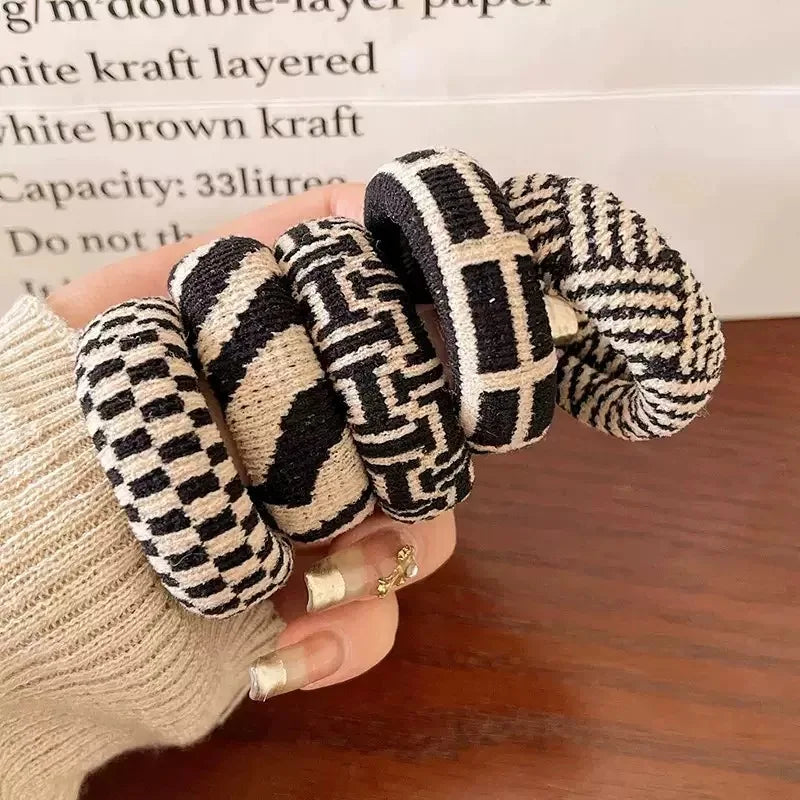 Black And White Striped Thick Hair Tie - High Elasticity Seamless Hair Rope, Simple And Versatile Women'S Hair Accessory