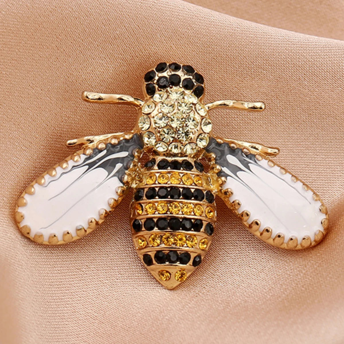 Pearl Bee Brooch Pin