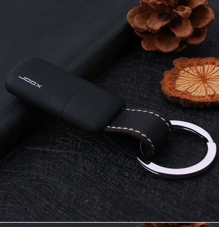 Brand New Mini Keychain Lighter Grinding Wheel Flint Butane Gas Cigarette Lighter Leather Pendant Cigarette Lighter Men Gadgets