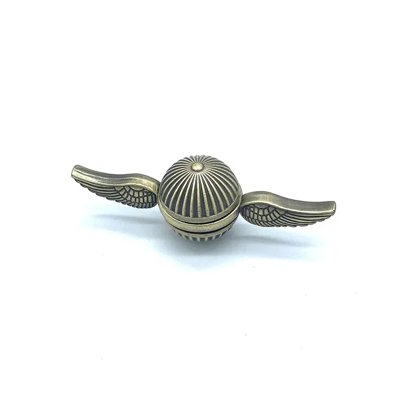 Golden Snitch Fidget Fingertip Gyro Magic Toys with Wings Relief Stress Metal Fidget Spinners Cupid Hand Spinners Rainbow