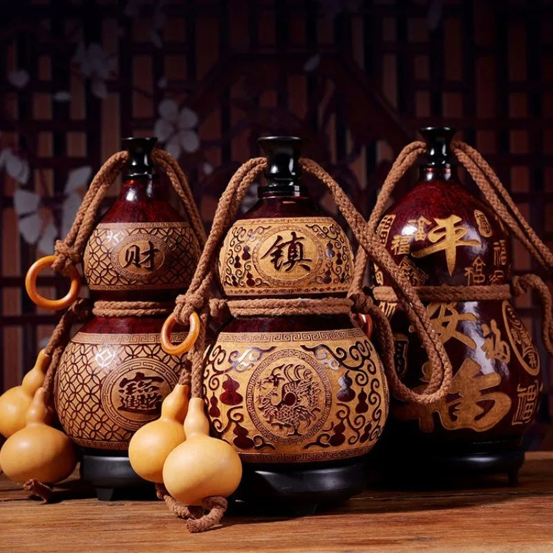 Natural outdoor wine Gourd