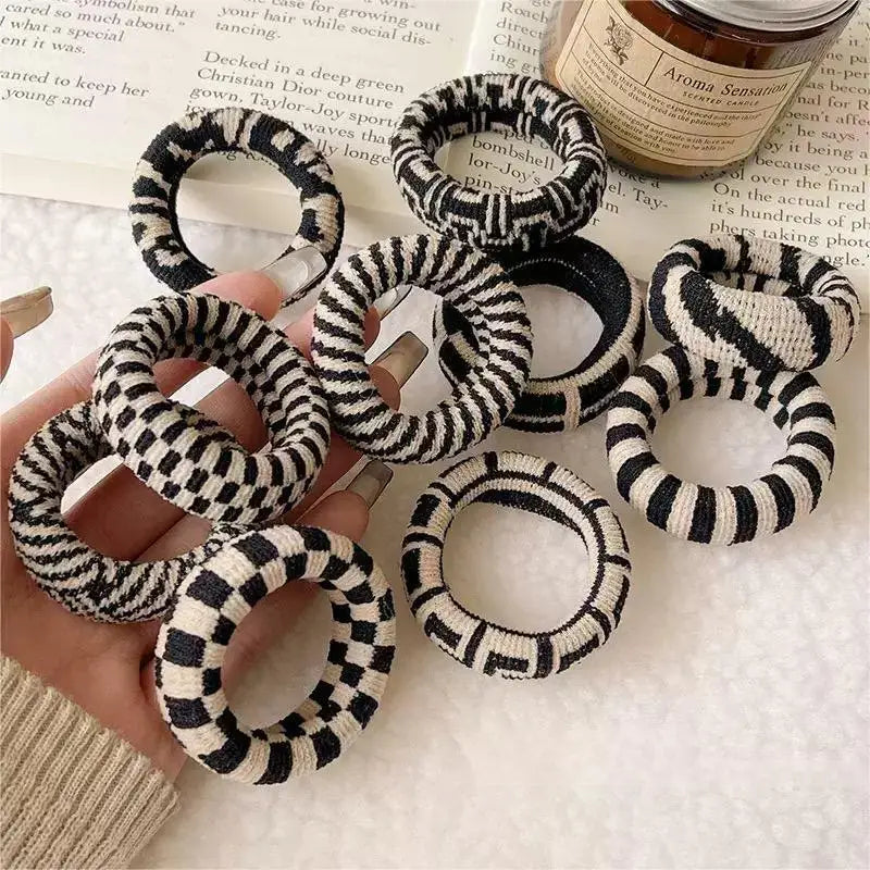 Black And White Striped Thick Hair Tie - High Elasticity Seamless Hair Rope, Simple And Versatile Women'S Hair Accessory