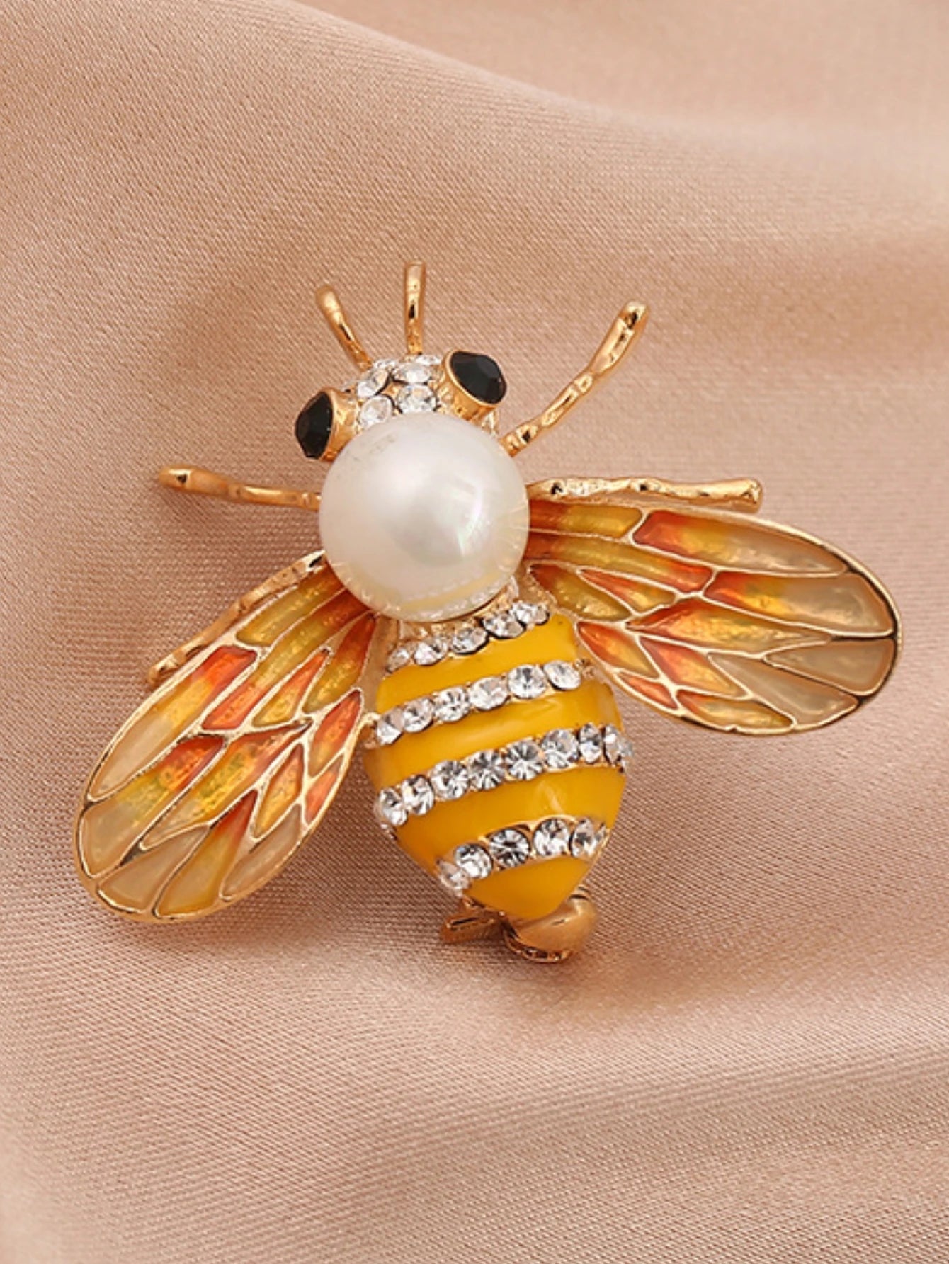 Pearl Bee Brooch Pin