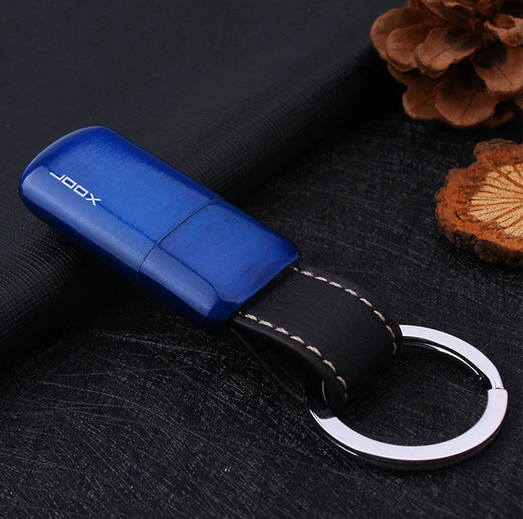 Brand New Mini Keychain Lighter Grinding Wheel Flint Butane Gas Cigarette Lighter Leather Pendant Cigarette Lighter Men Gadgets