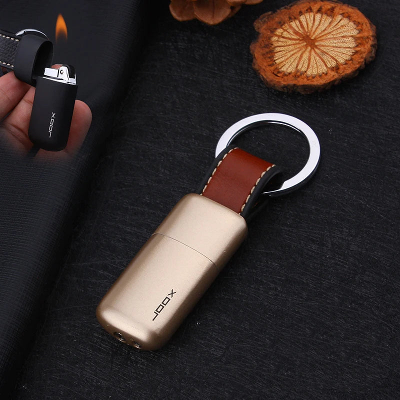 Brand New Mini Keychain Lighter Grinding Wheel Flint Butane Gas Cigarette Lighter Leather Pendant Cigarette Lighter Men Gadgets