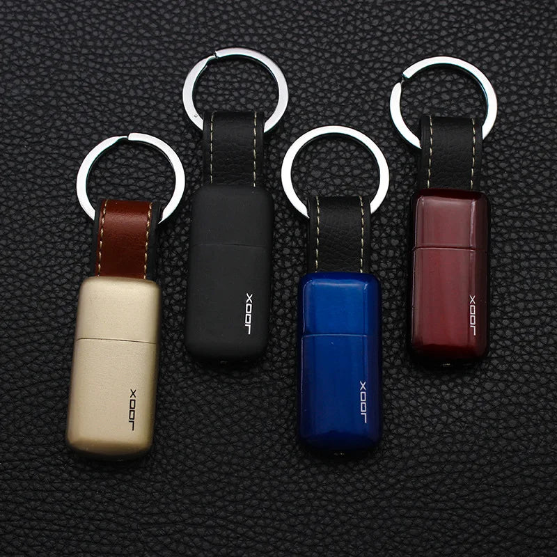 Brand New Mini Keychain Lighter Grinding Wheel Flint Butane Gas Cigarette Lighter Leather Pendant Cigarette Lighter Men Gadgets