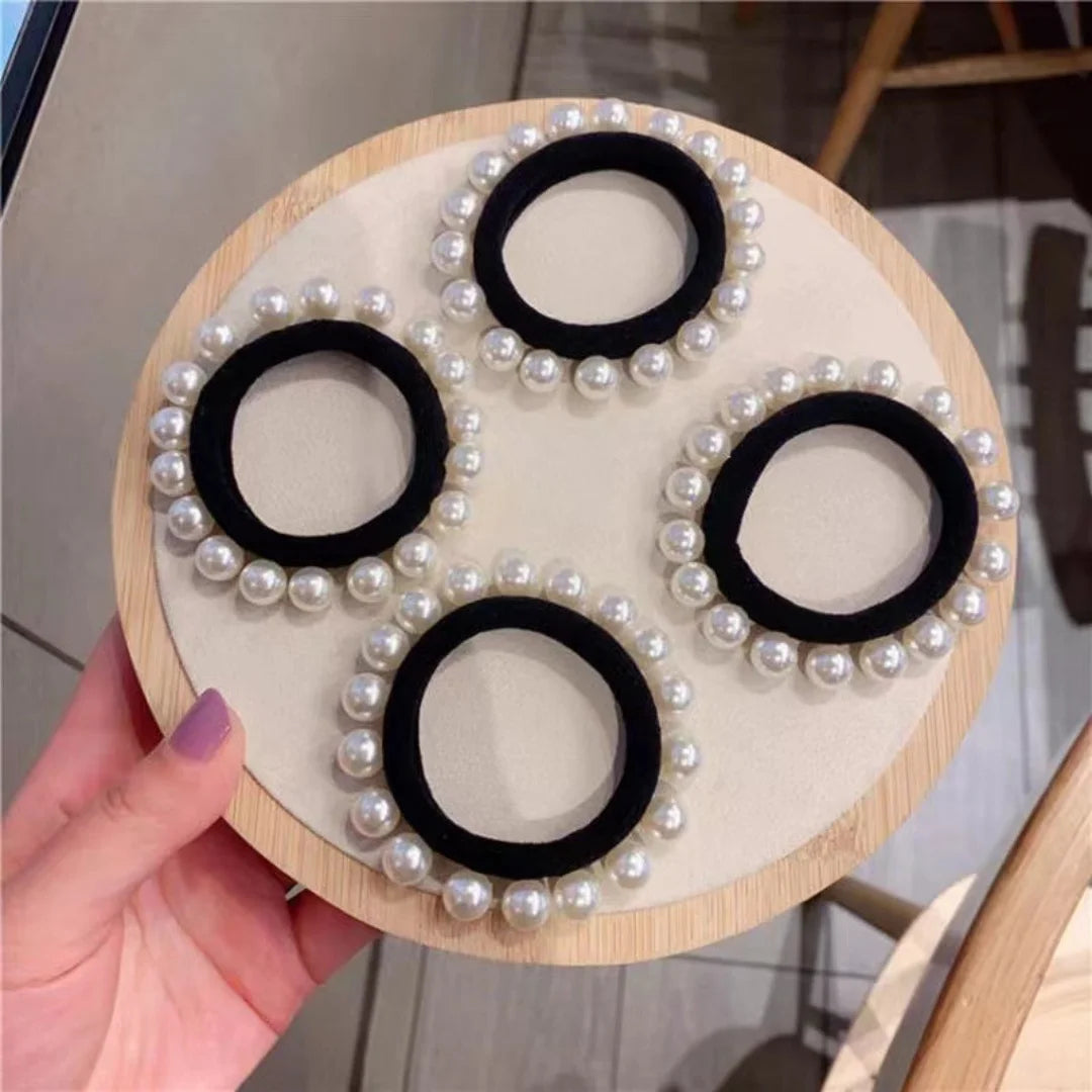 Best-selling hair tie - simple, seamless, with pearl studs. Fashionable and versatile hair tie for tying hair. Elastic hair band