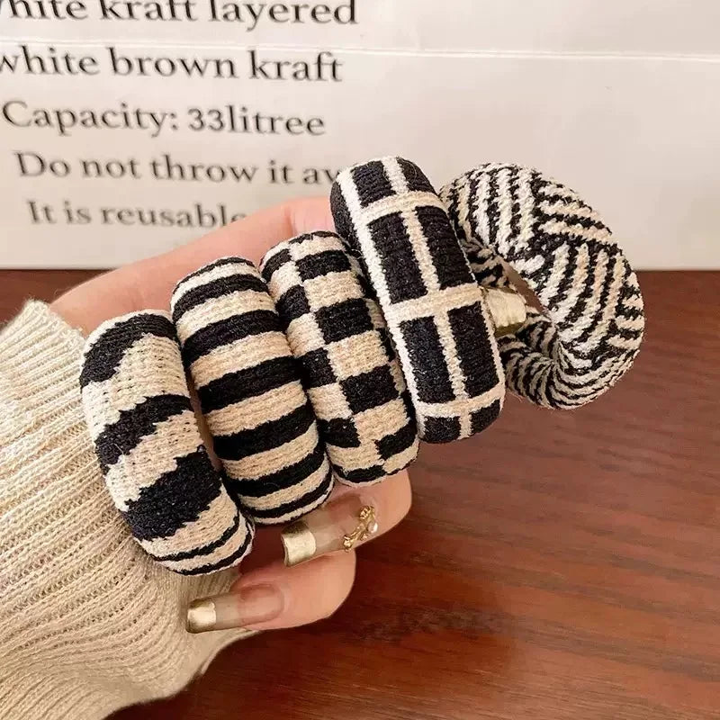 Black And White Striped Thick Hair Tie - High Elasticity Seamless Hair Rope, Simple And Versatile Women'S Hair Accessory